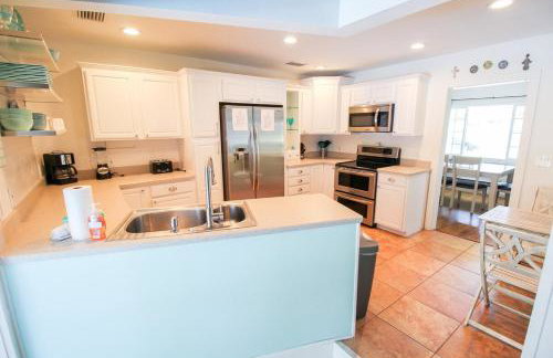 Amazing 3 BR private pool home near Anna Maria Island - 7th Heaven - Foto 2
