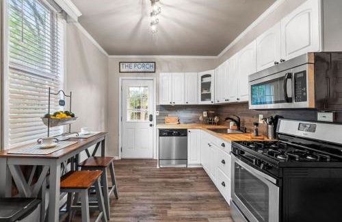 The Ultimate Fan's Retreat 5BR near all the Action - Foto 7