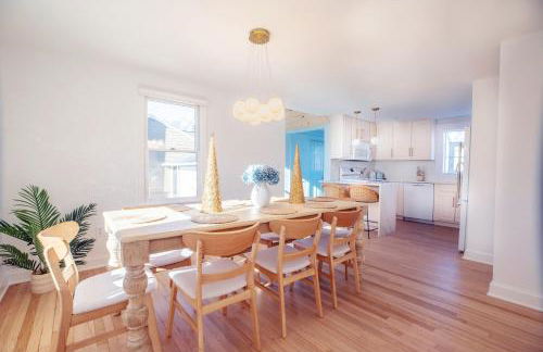 Renovated Cape Near Beach with Fire Pit - Foto 5