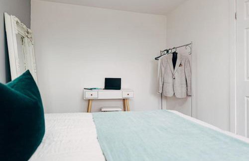 Park & Relax in 1bd Central Liverpool home - Foto 6