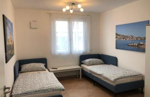 Pension Chen mit 2 Schlafzimmern, EBK, separat Balkon - Foto 3