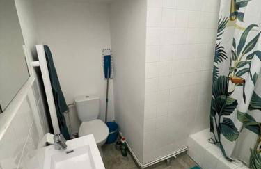 Studio RdC parking privé gratuit - Photo 5