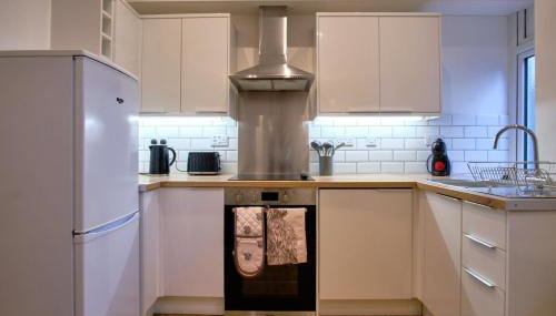 2 bedroom, newly-renovated, comfortable town centre apartment! - Foto 4