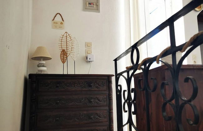 Authentic White House in Paros Lefkes - Photo 31