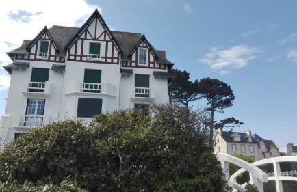 En front de mer, accès direct chemin de randonnée GR34 - Foto 29