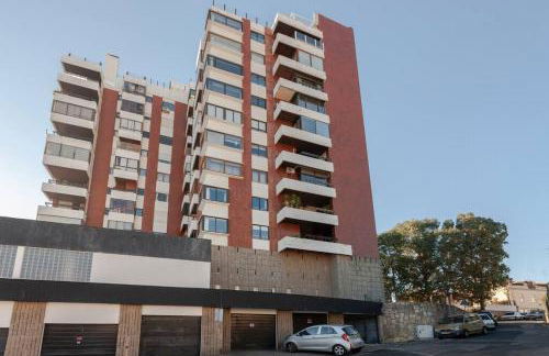 Atlantic Views Luxury Retreat - Photo 32