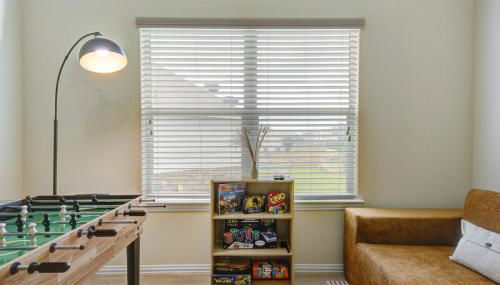 Elegant Retreat at Katy Houston, 2330 sf, 4 Bedroom 2 and Half Baths, Game Room, King Bed, BBQ, Located near Katy Asian Town, Typhoon Waterpark - Foto 4