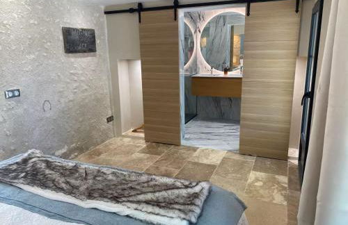 Séjour Historique au Domaine de Migny : Gîte avec Bain Nordique et Piscine - FR-1-591-731 - Foto 13