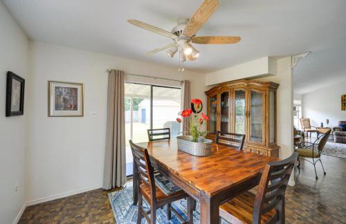 McQueeney Home with Grill about 10 Mi to New Braunfels - Foto 9