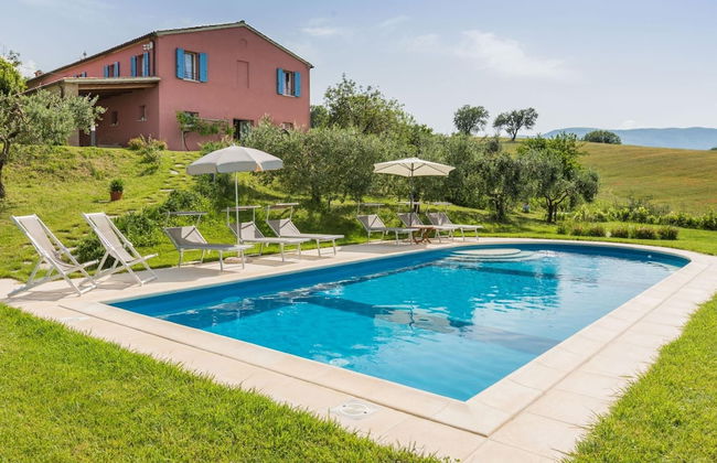 Belvilla by OYO Villa Cucco - Foto 17