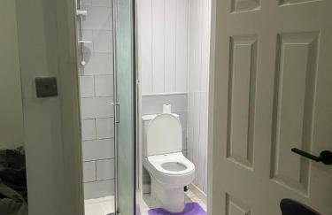 Cozy Private Studio with En-Suite - Foto 5