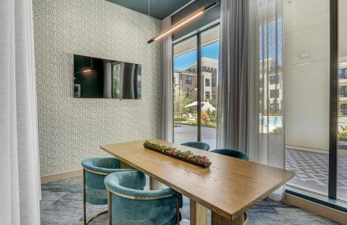 Landing Stunning 1BD Pool Clubhouse - Photo 22