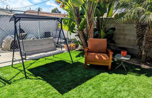 5 Minutes to South Bay Beaches! Private 2 bedroom 2 bath 2 level home with patio Excellent value! - Foto 30