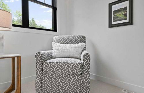 6BR Sand Valley Lodge with Hot Tub Bar & Putting Green - Foto 50