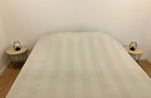 Beau T2 moderne et calme - gare & centre - idéal pro-couple-famille - Foto 12