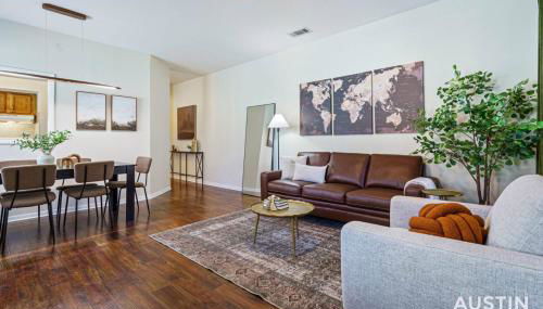 Modern Haven with King Suite and Impeccable Location - Foto 4