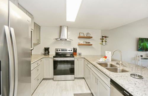 Buckeye Beach House by Pristine Properties Vacation Rentals - Foto 13