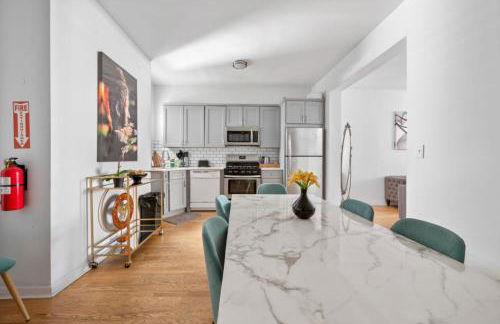 Modern Home 4BR 3BA - 20 Min to Timesquare - Foto 9