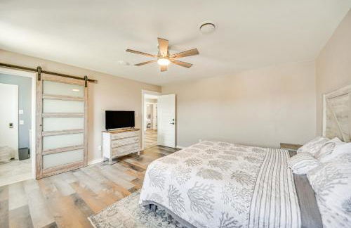 Bright Kitty Hawk Home with Hot Tub, Walk to Beach! - Foto 15