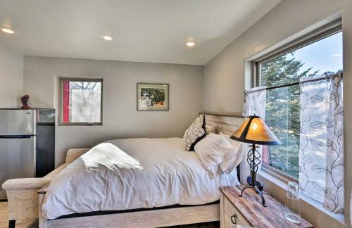 Cozy Mountain Studio By Main Street and Hot Springs! - Foto 15