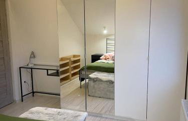 DOMKI w LESIE NAD RZEKĄ - Foto 10