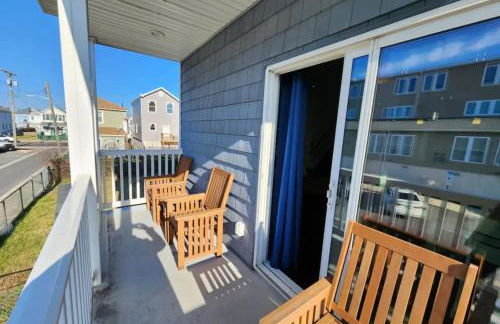 Vista Villa - 3 Bedrooms with Roof Top Deck! - Foto 34