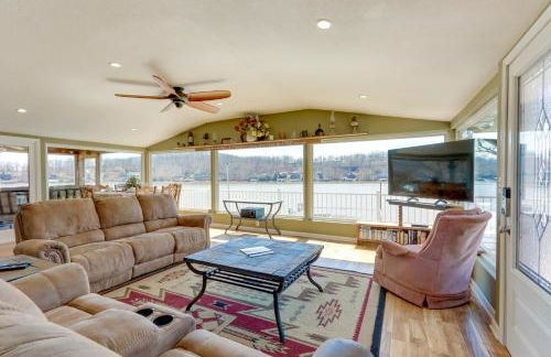 Waterfront Lake of the Ozarks Home with Private Dock - Foto 3