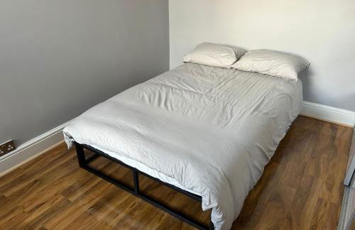 Entire Seaside Home 6 Private BedRooms Sleeps 10,4 Minute Walk To Station - Foto 43