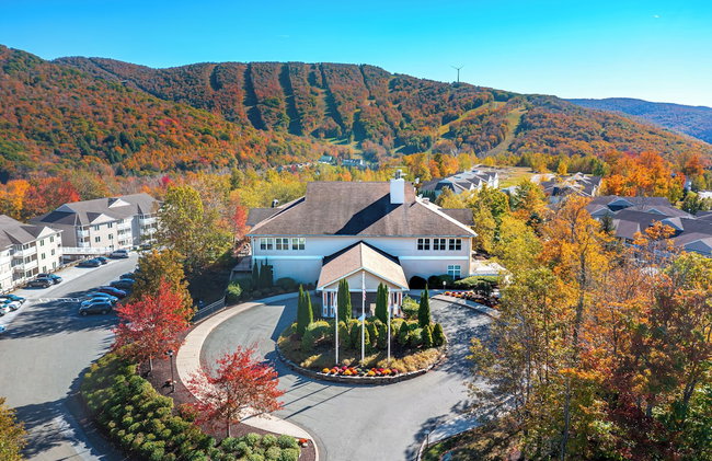 Vacation Village in the Berkshires - Foto 1