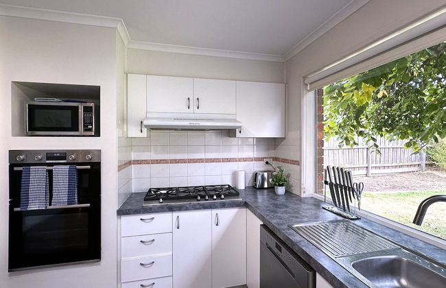 Close to Airport - Photo 48