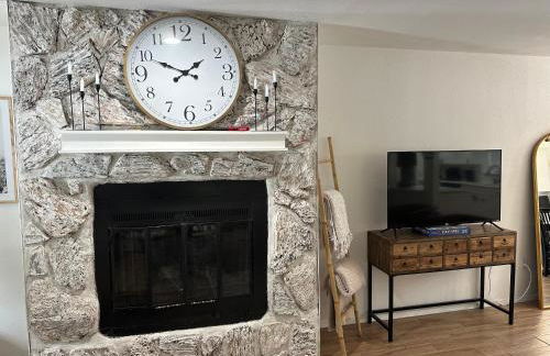 Timbers Tavern - Foto 26