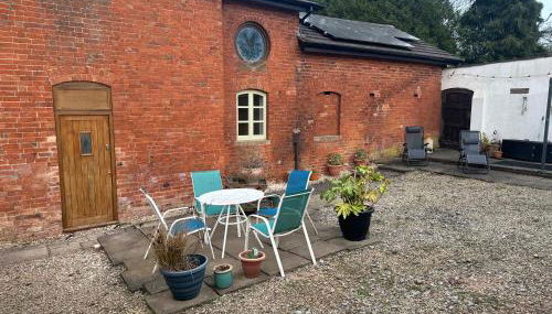 The Hurst Stable - Foto 3, Garden, Garden view