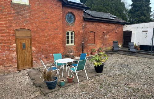 The Hurst Stable - Photo 3