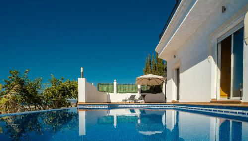 Villa Sea Breeze by Solset - Photo 3