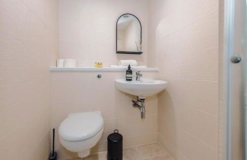 Stylish 2 Bed Apt by Royal Albert Dock & M&S Arena - Foto 27