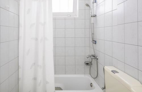 Palaiokastro Hillside Home 900m from the Beach - Foto 17