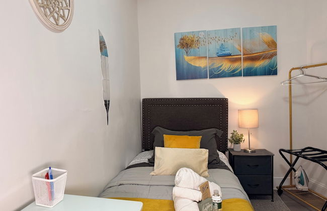 Modern Private Share Bedroom Bus stop to NYC - Foto 23