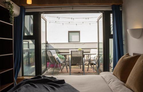 3BR Riverside Warehouse Loft - Foto 15