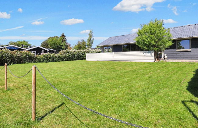 6 Person Holiday Home in Karrebaeksminde - Photo 19