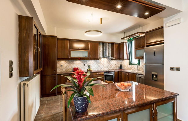 Villa Eagles - With Private Pool - Foto 19