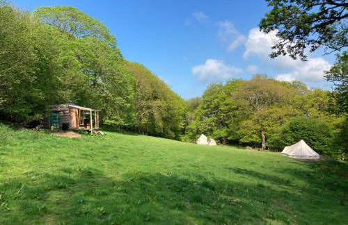 Wood Cabin & 4 Large Bell Tents - Hapus Hideaway - Foto 21