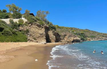 Thalasson Beach House - Photo 27