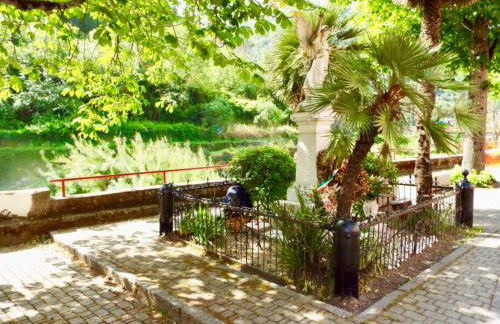 Casa Celestine in Via Orsini Isolabona Liguria Italy Sleeps 5 - Foto 50