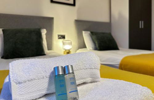 6-Bedroom Contractor House with 9 Beds - Managed by Your Lettings Short Lets & Serviced Accommodation Peterborough including Free Parking and WiFi and Netflix - Photo 49