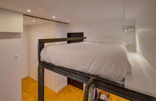 Luxury Rooms Madrid Center Duplex - Photo 16