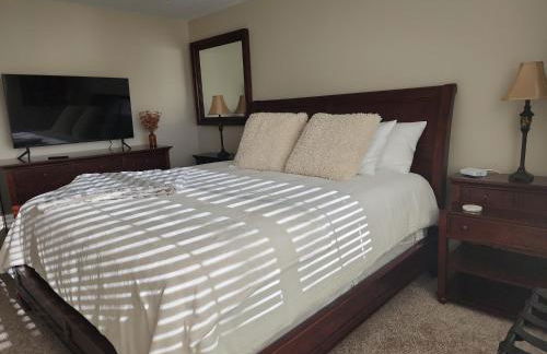 Everchanging Seasons-Hot Tub, Game Haven & Central Retreat - Foto 15