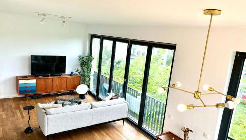 2 Bedroom Mauerpark-Apartment, Berlin Mitte View calendar - Foto 2