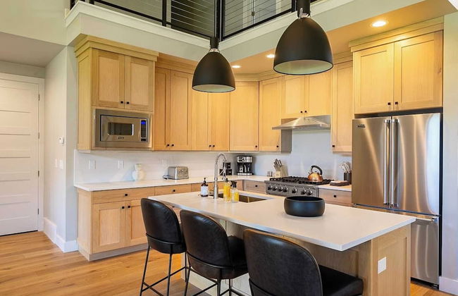 Jordanelle by Avantstay Next to the Reservoir! - Photo 2