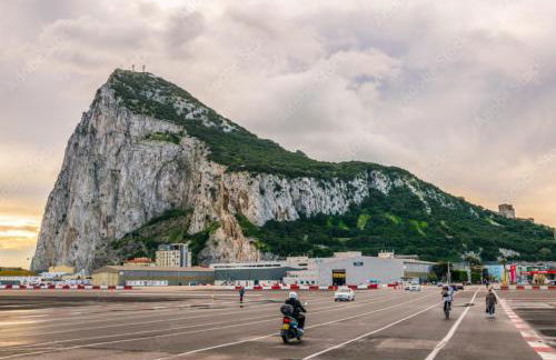 Apartamento Moderno y Amplio con Vistas a la Bahía - Foto 30