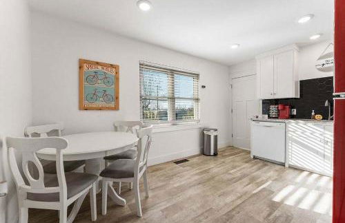 MTB Haven Minutes to Coler and Downtown - Foto 9